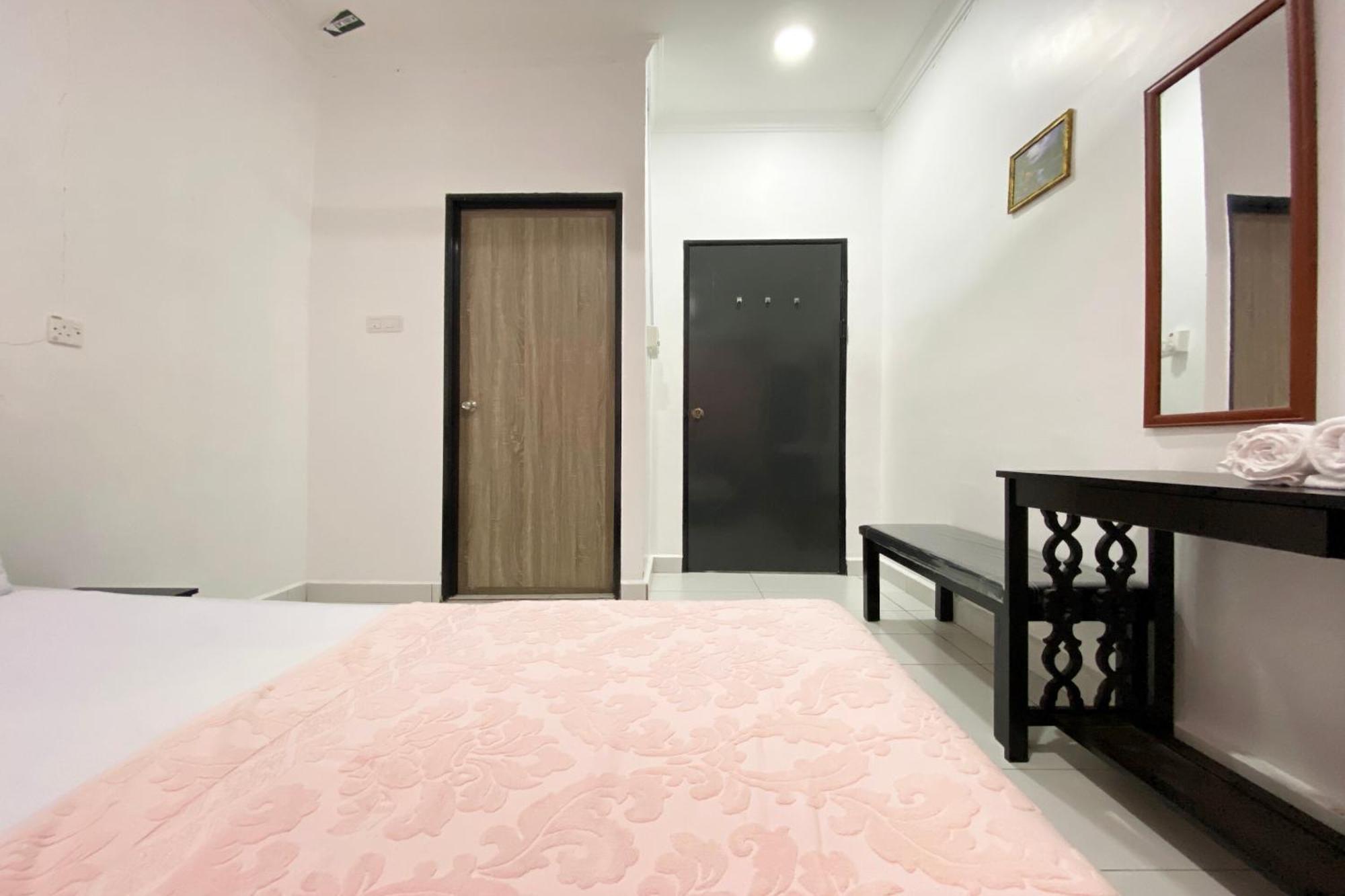 Oyo Home 90230 Dh Residence Kota Belud Exterior foto