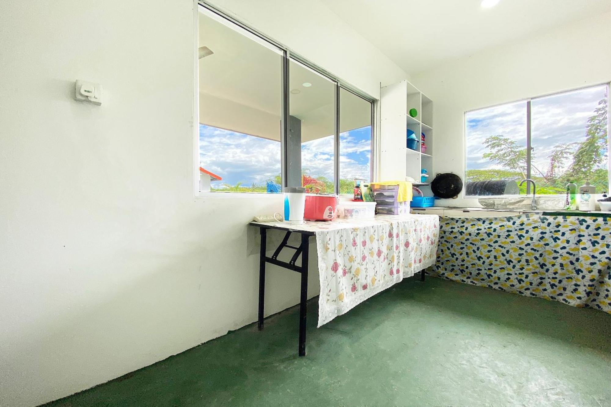 Oyo Home 90230 Dh Residence Kota Belud Exterior foto