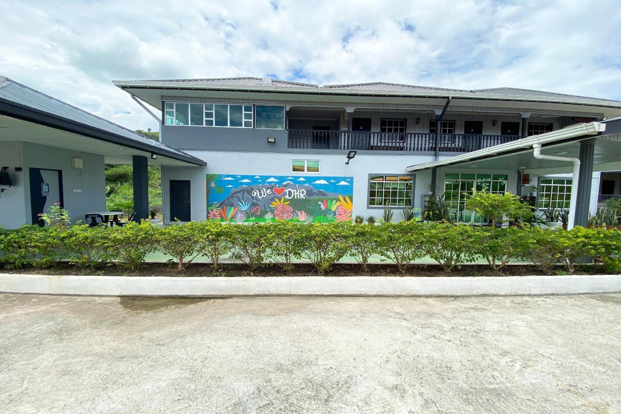 Oyo Home 90230 Dh Residence Kota Belud Exterior foto